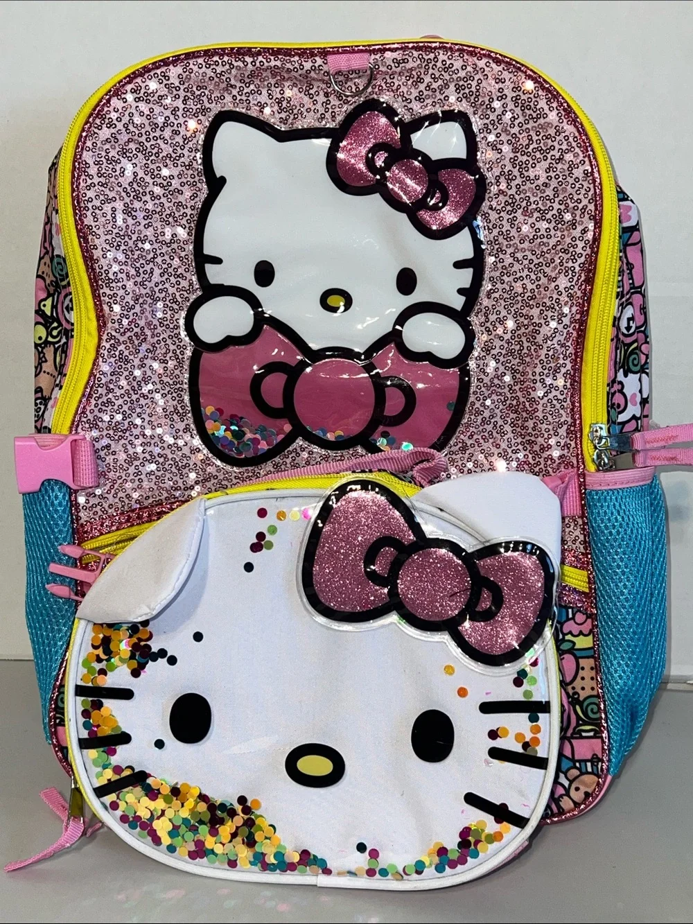 Hello Kitty hello kitty